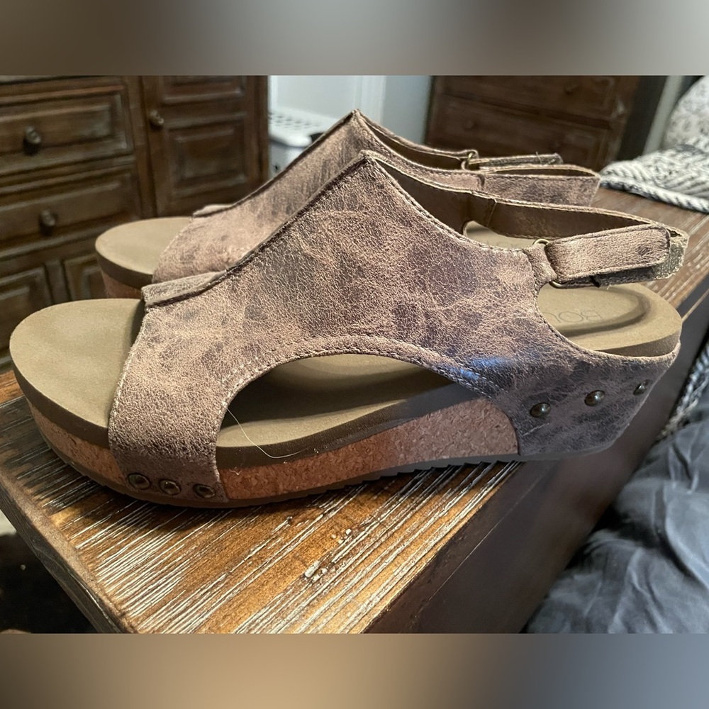 Corky’s Wedges